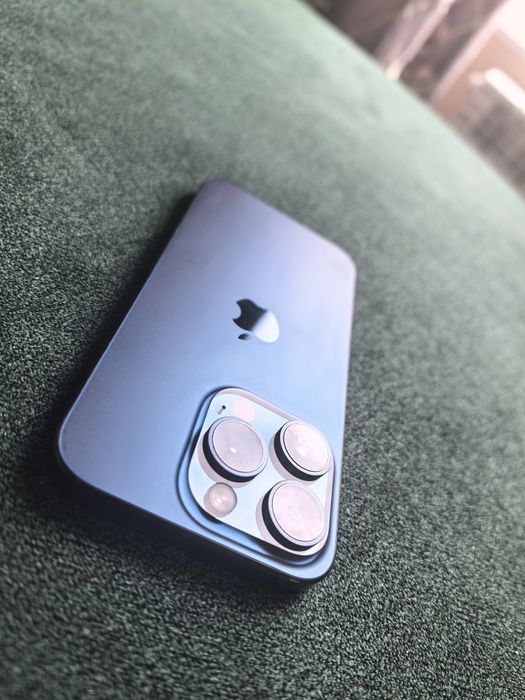 IPhone 15 pro 256 gb