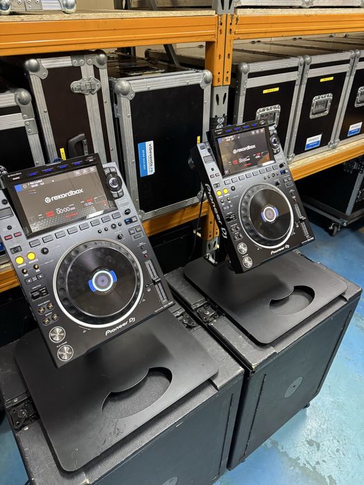 Standuri ZOMO pentru CDJ 3000