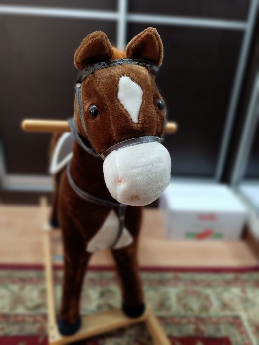 Лошадка качалка для малышей