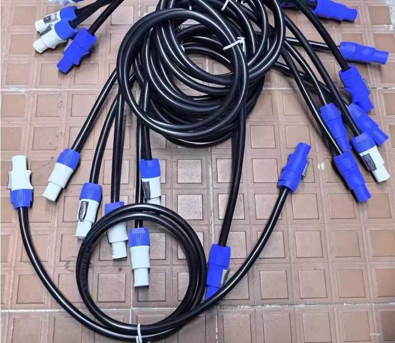 Cabluri / Mufe Powercon In/Out diferite lungimi alimentare lumini boxe