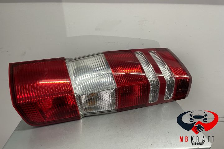 Stop dreapta A9068200264 A 906 820 02 64 Mercedes-Benz Sprinter a 2-a