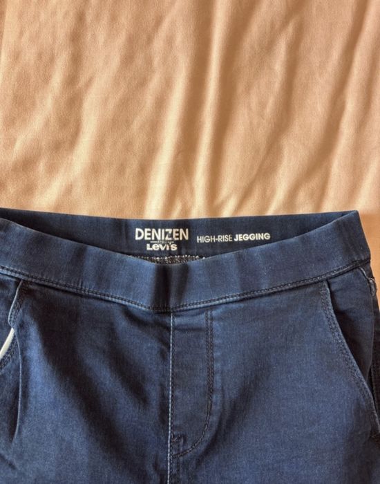 Colanti/Blugi Levis