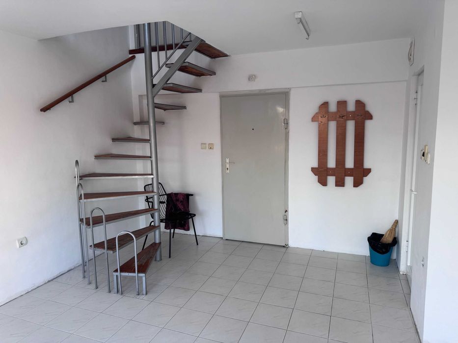 ОФИС - НАЕМ - гр. Казанлък