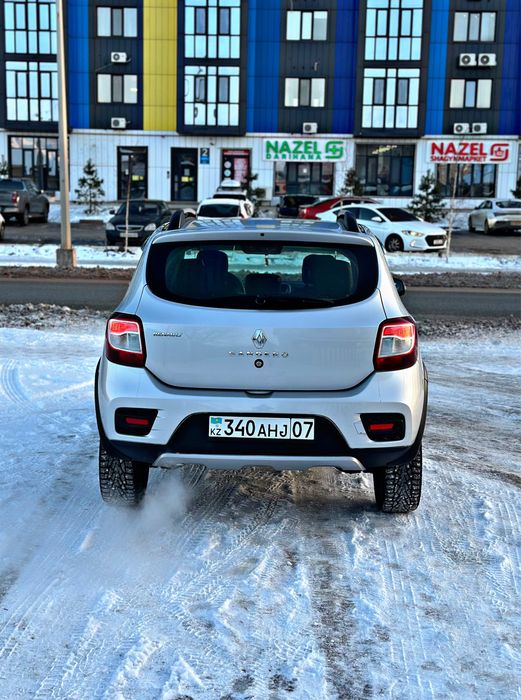 Renault Sandero Stepway 2015 г.