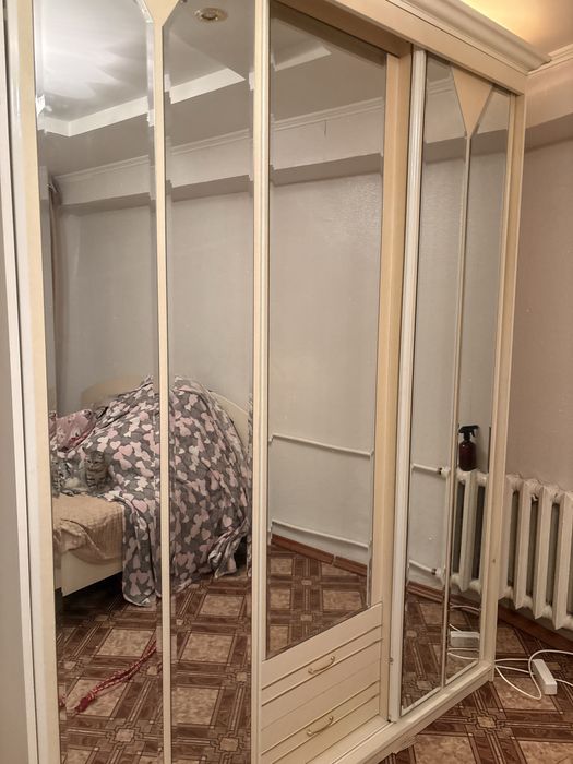 Продам шкаф в спальню