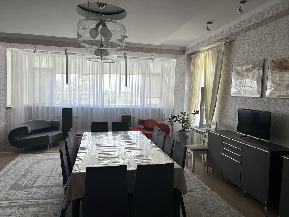 Продам 3-х ком. квартиру