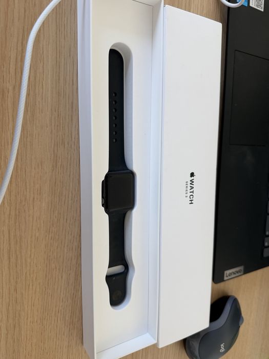 Apple Watch Series 3 38mm Space Gray Aluminum