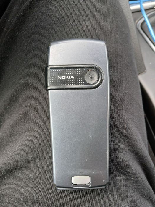 Nokia 6230        .