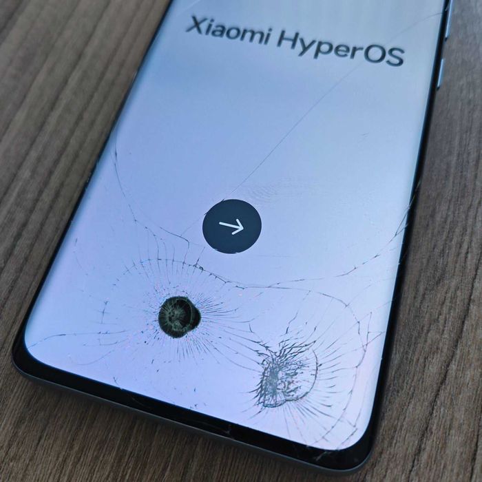 Телефон Xiaomi 12, 256 GB, RAM 8 GB, със счупени стъкла