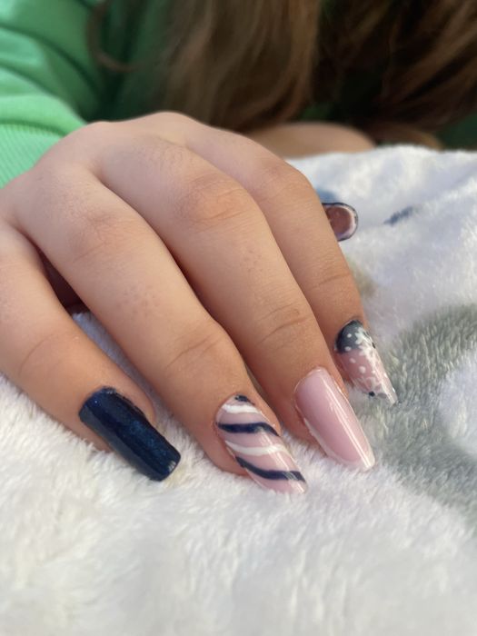 Manichiura cu gel/semipermanenta