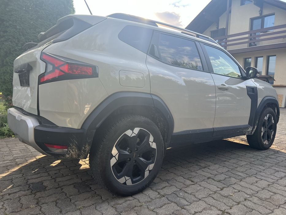 Dacia Duster AVARIAT