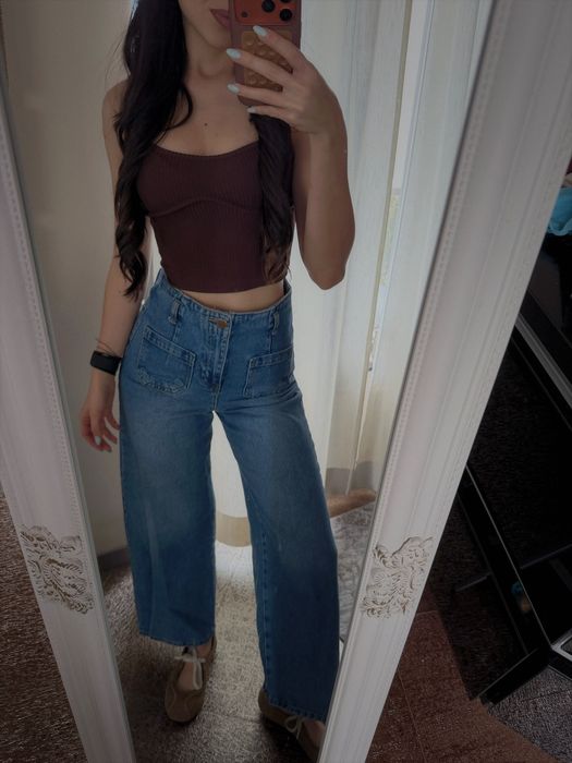 ZARA Cropped Wide Leg Front Pockets Jeans