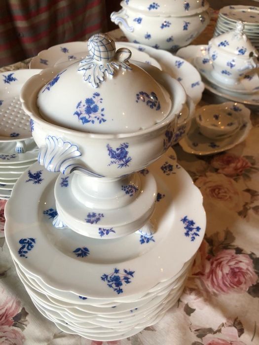Продам французский сервиз