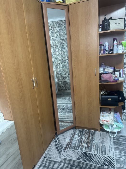 Срочно продам шкаф