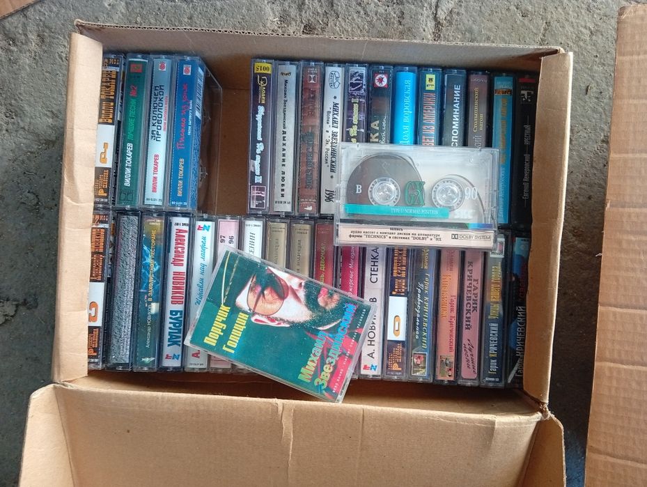 Продам кассеты,в отличном состоянии