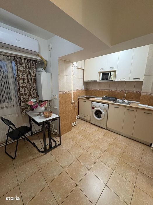Apartament cu o camera in zona A. Panu