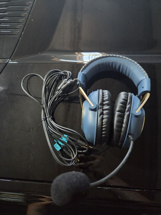 Наушники logitech gpro в количестве