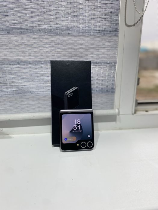 Samsung Galaxy ZFlip6 256гб