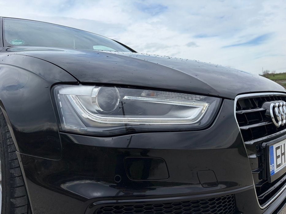 Автомобил АУДИ A4 Avant