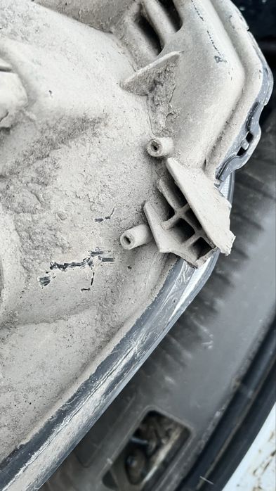 Левая фара cobalt GM