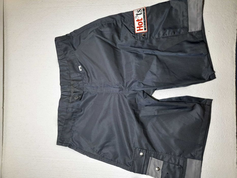 Pantaloni scurti de lucru marca LITZ Germany  nr 54