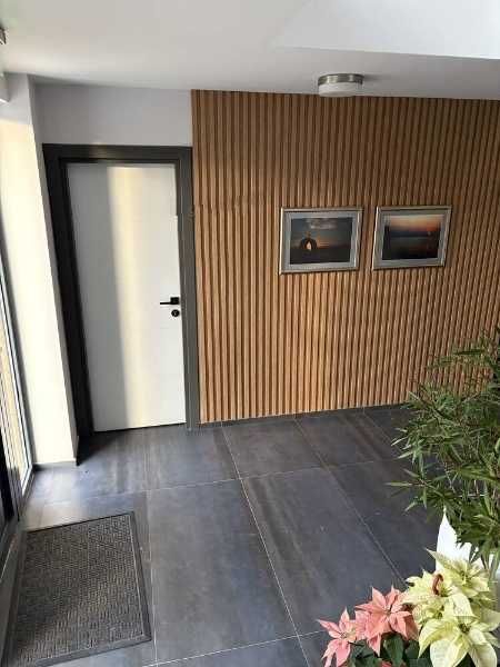 Продава се Двустаен апартамент в Черноморец - 75 кв.м за 1720 €/кв.м - Снимка #1