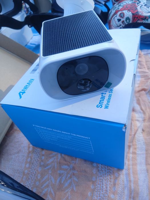 Camere supraveghere  incarcare solara