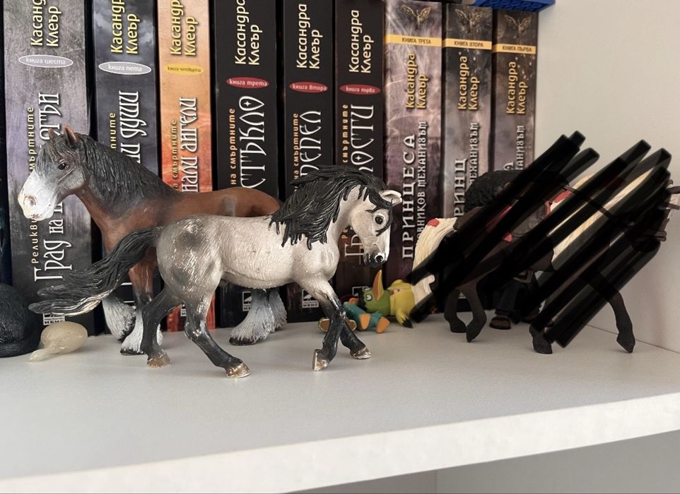 Фигурки на диви животни и коне Papo, Schleich, Mojo