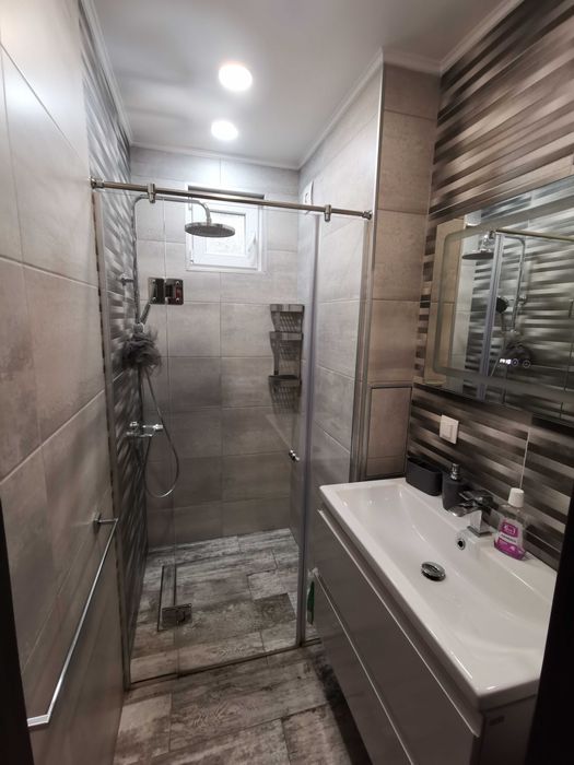 Дава се под наем Тристаен апартамент в Карлово - 82 кв.м за 135000 € - Снимка #17