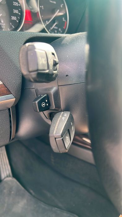 BMW X5 286 CP head up,schimb cu teren in Oradea ofer diferenta