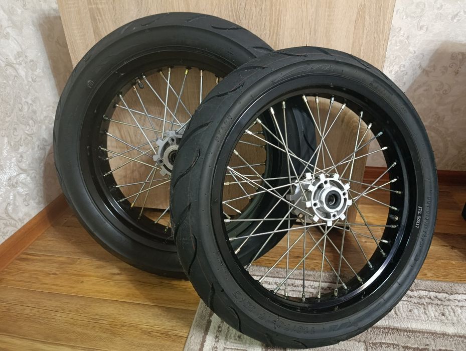 Мотарды , шоссейные колеса