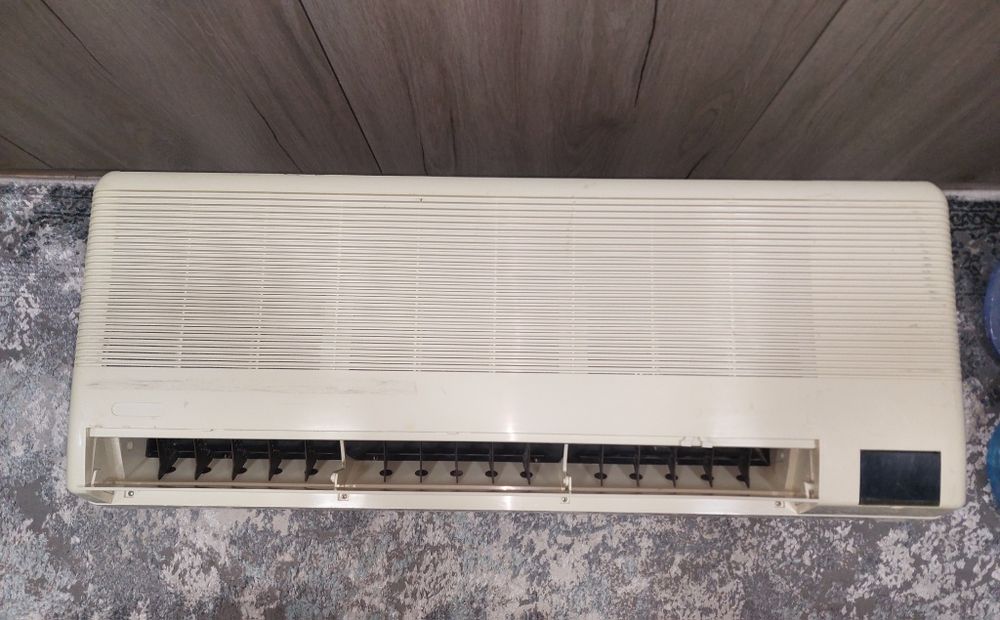 York kanditsioner feni sotiladi