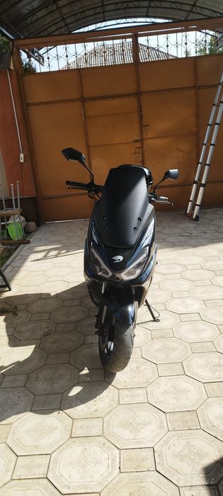 Skuter sotiladi Drongo 150 kub