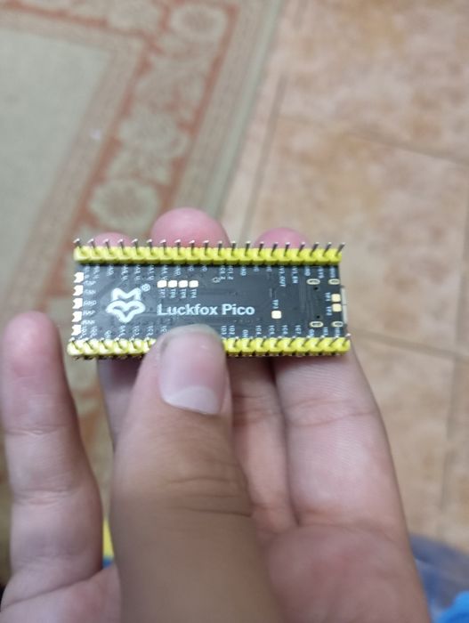 Продам Luckfox Pico Mini A и в комплекте MicroSD 8GB Ubu