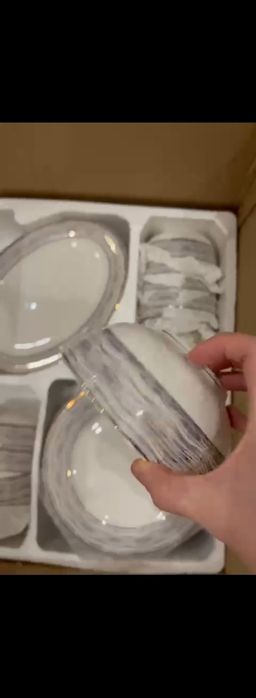 Срочно продам сервиз на 12 персон