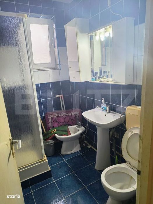 Apartament 2 camere, semidecomandat, parter inalt, 50 mp, zona Est