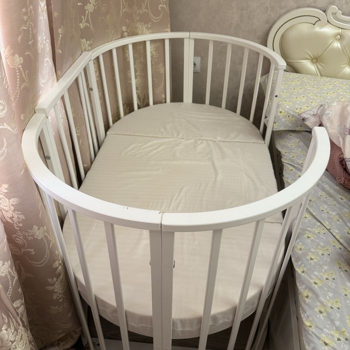 Продам детскую кроватку в отличном состоянии