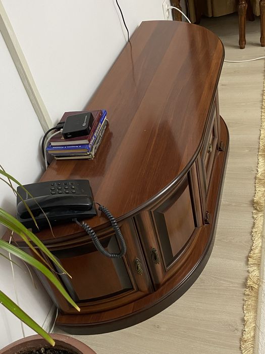 Продаю гостиную мебель