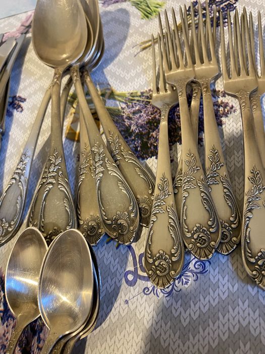 Tacamuri argintate  24 piese