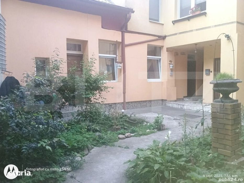 Casa ultracentrala, cu doua garsoniere, ideala pentru airbnb