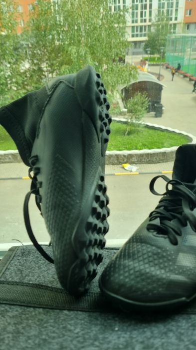 Футбольные сороконожки Adidas