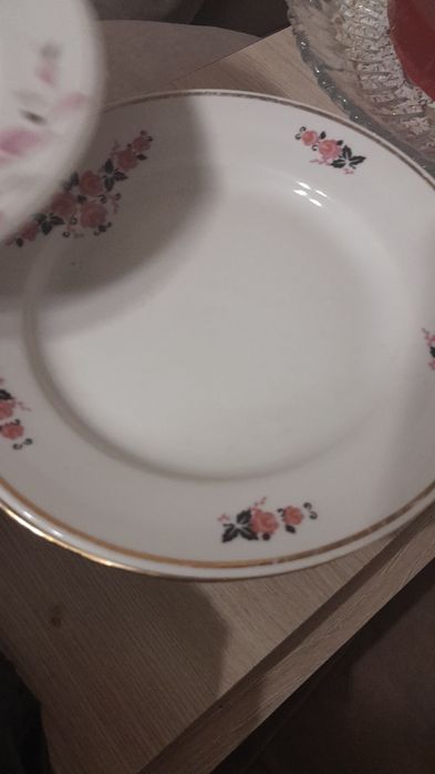 Продам кастрюли 2000