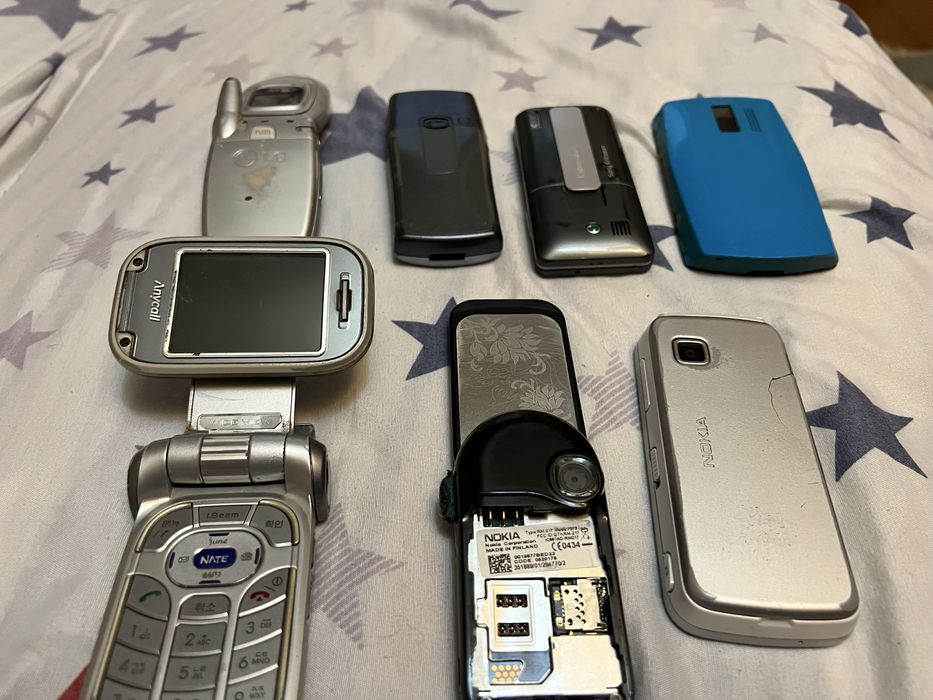 Продам ретро телефоны на запчасти или для коллекции