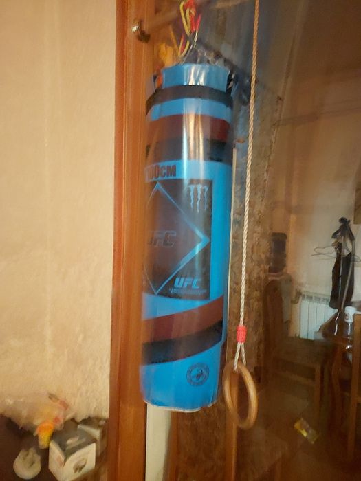 Продам грушу почти новая