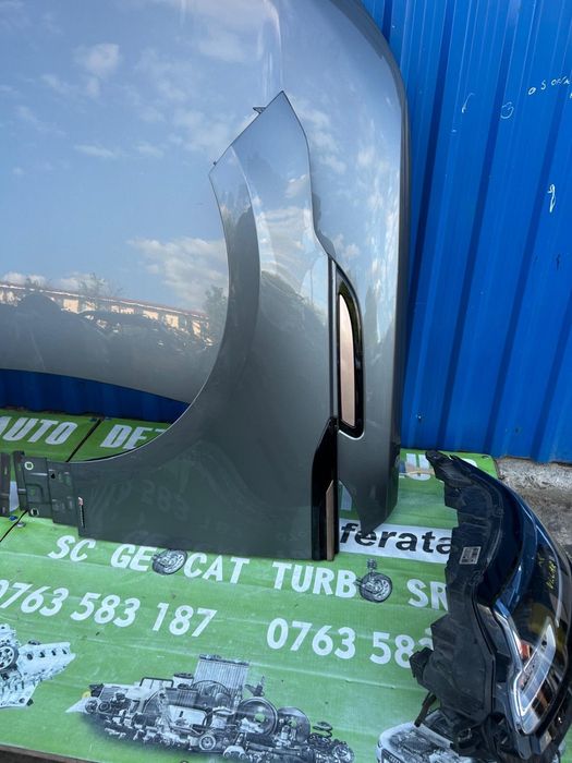 Aripă stânga față Range Rover Velar