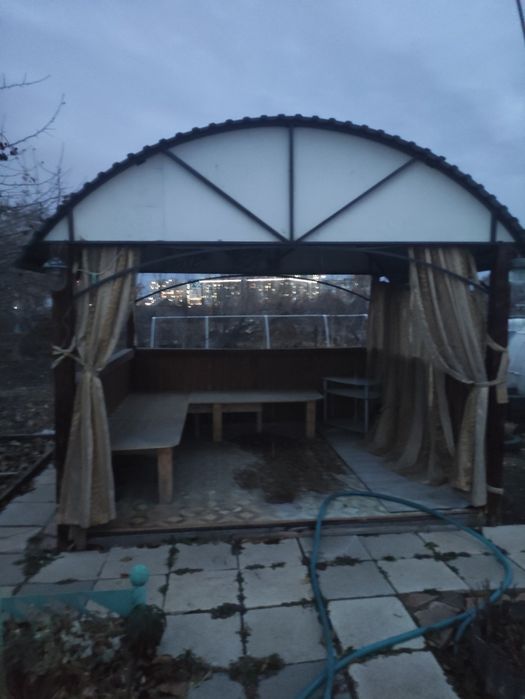 Продам беседку для отдыха