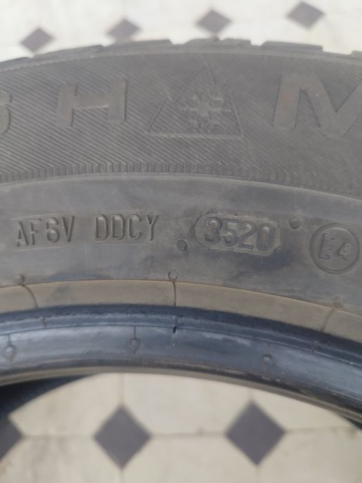 Anvelope iarnă 215 65 R16 H