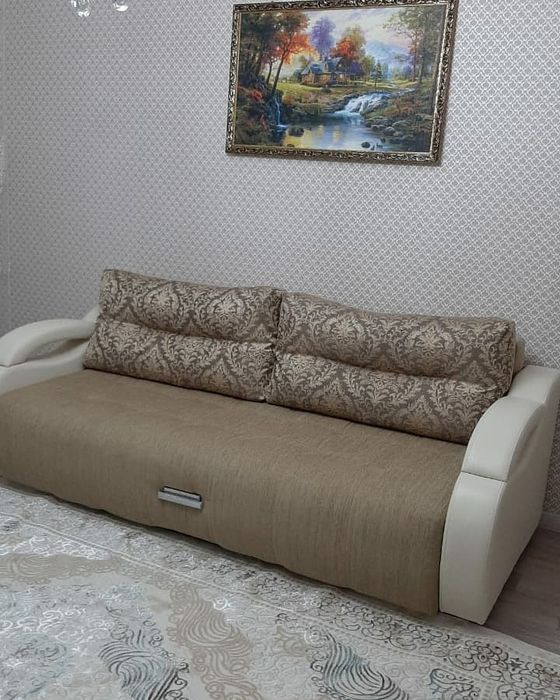 Продам диван! Б/У