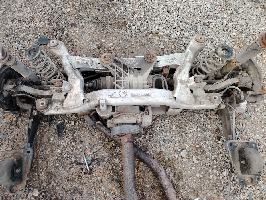 Заден мост кардан диференциал полуоски за  Фолксваген Голф 5 4х4 / VW