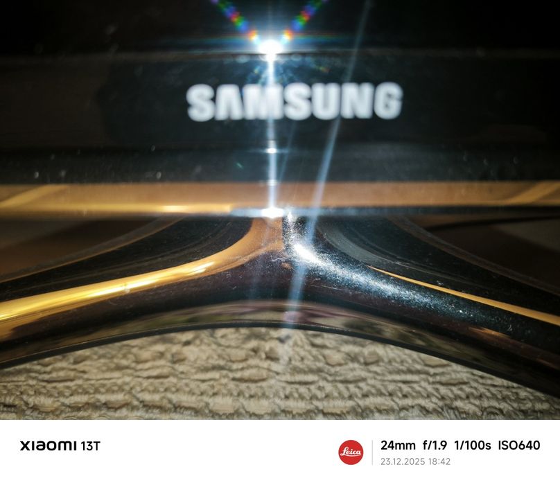 Телевизор Samsung